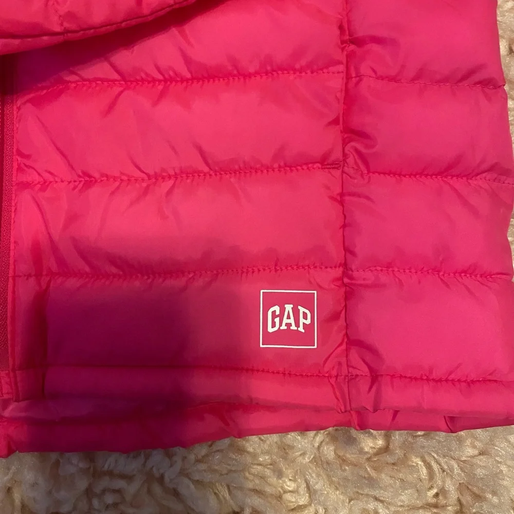 GAP Girls Bright Pink Quilted Hooded Puffer Jacket